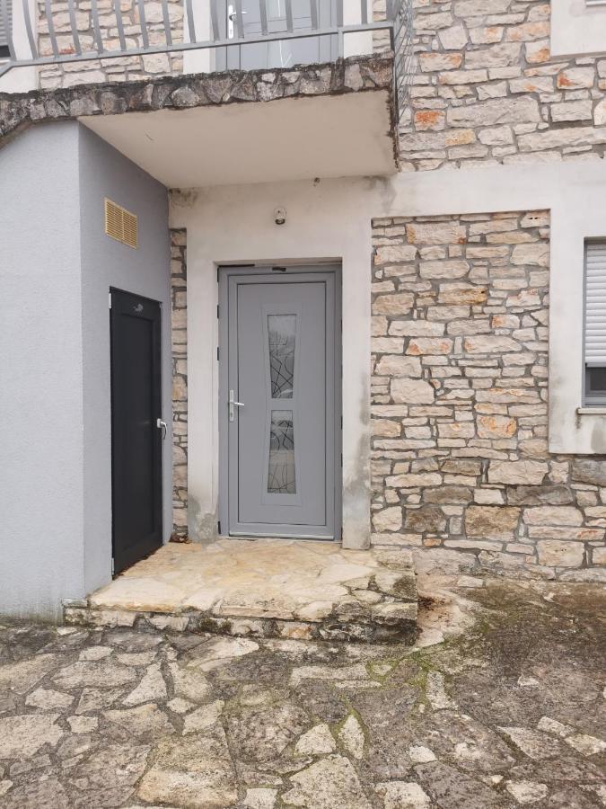 Meressa Paolia Apartments Novigrad Istria Eksteriør billede