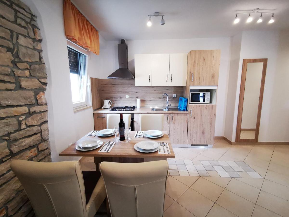 Meressa Paolia Apartments Novigrad Istria Eksteriør billede