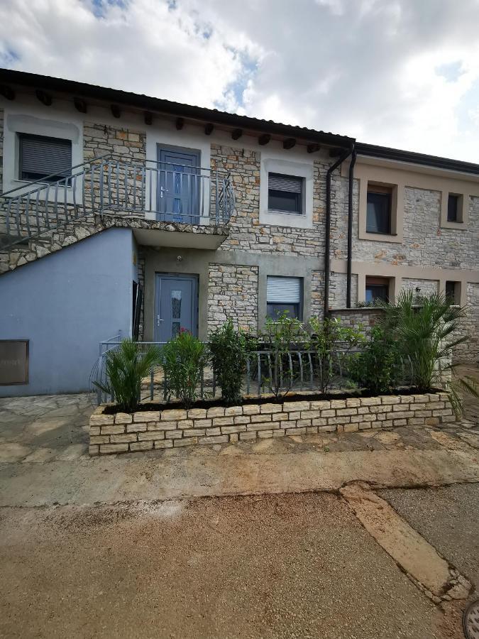 Meressa Paolia Apartments Novigrad Istria Eksteriør billede